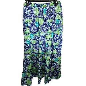 Lightweight floral skirt from Jaclyn Smith size small elastic waist